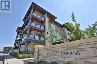 Building Photo - 570-570 Lolita Gardens