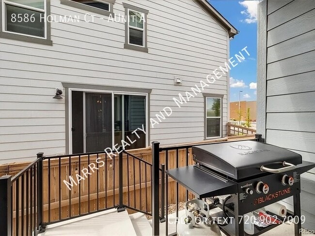 Building Photo - 8586 Holman Ct