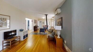 Building Photo - 307 Tappan St