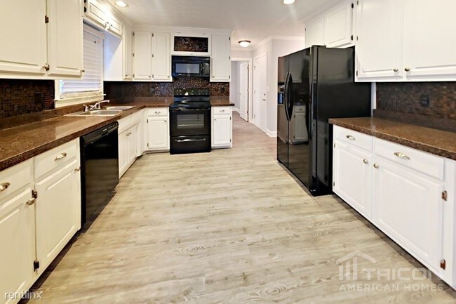 Building Photo - 3885 Marham Park Cir