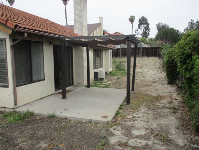 Building Photo - 1436 Darwin Dr