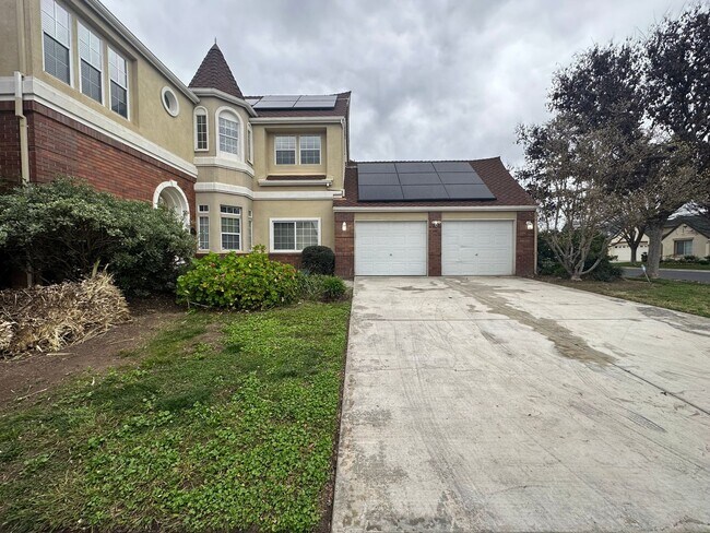 Building Photo - 1801 Maid Mariane Ln