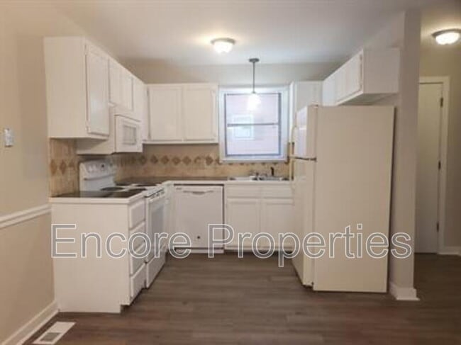 Building Photo - 7305 Leesville Rd