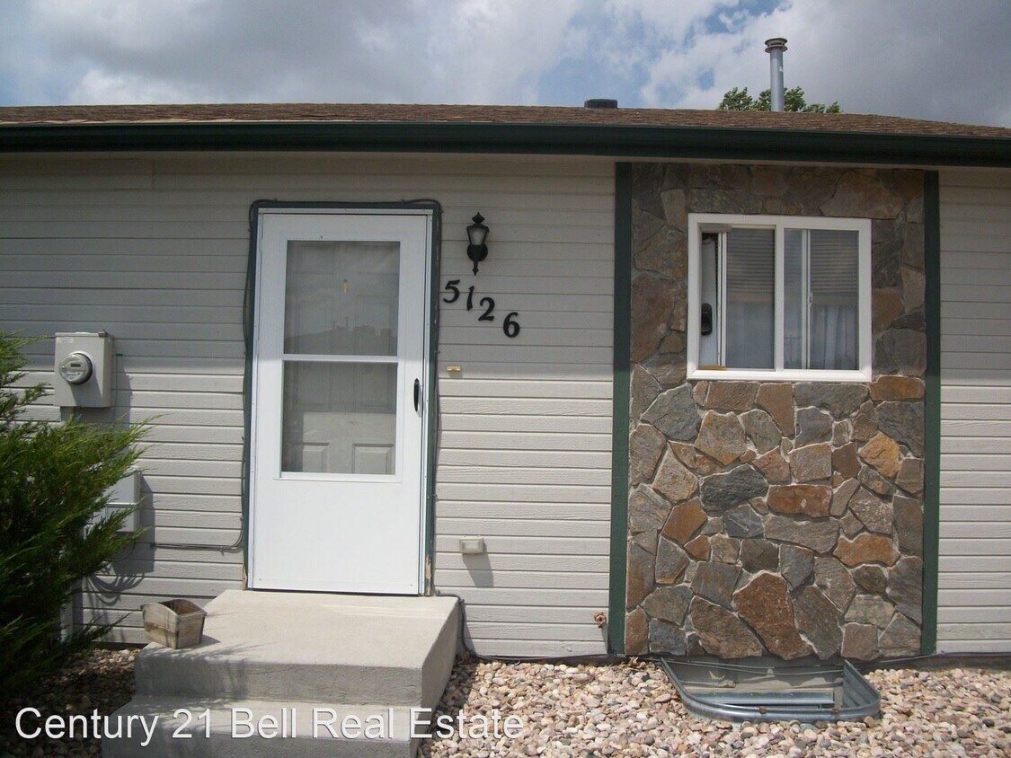 Foto principal - 3 br, 2 bath House - 5126 Ridge Road