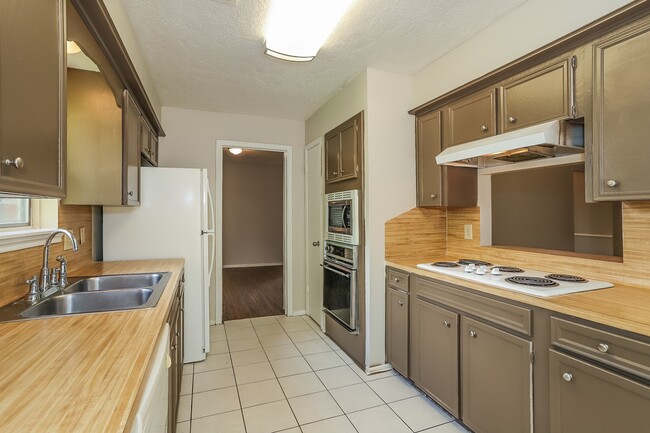 Building Photo - 13319 Ascot Glen Ln