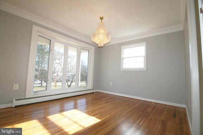 Foto del edificio - 4471 Dale Blvd