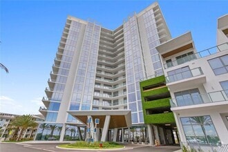 Building Photo - 5120 Marina Wy