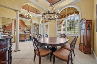 Building Photo - 18150 Old Pelican Bay Dr