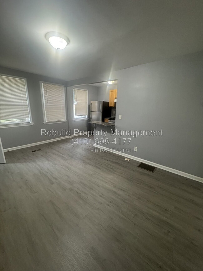 Photo - 5634 Midwood Avenue Apartment