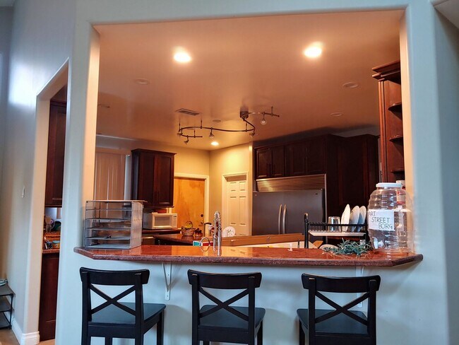 Foto del edificio - Spacious 6BR Home Near SDSU!