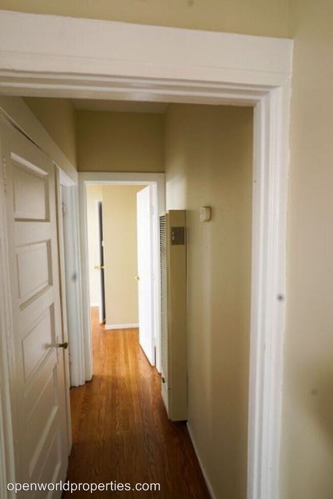 Foto del edificio - 1022-1026 Linden St