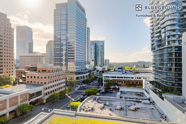 Building Photo - 10301 NE 10th St