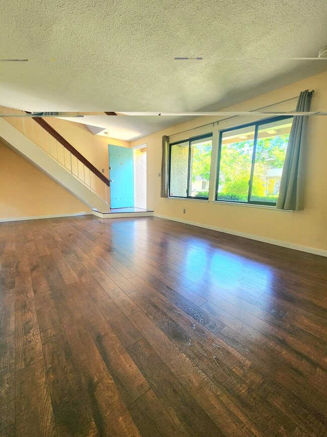 Sala de estar 1 - 4634 Adobe River Ct