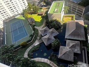 Building Photo - 1212 Nuuanu Ave