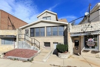 Building Photo - 7050 W Higgins Ave