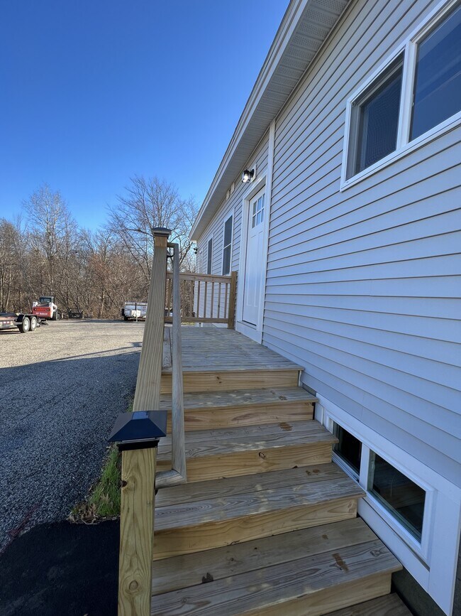 Deck 2 - 37 High St
