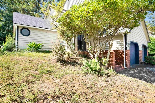 Building Photo - 52 Lake Shore Dr