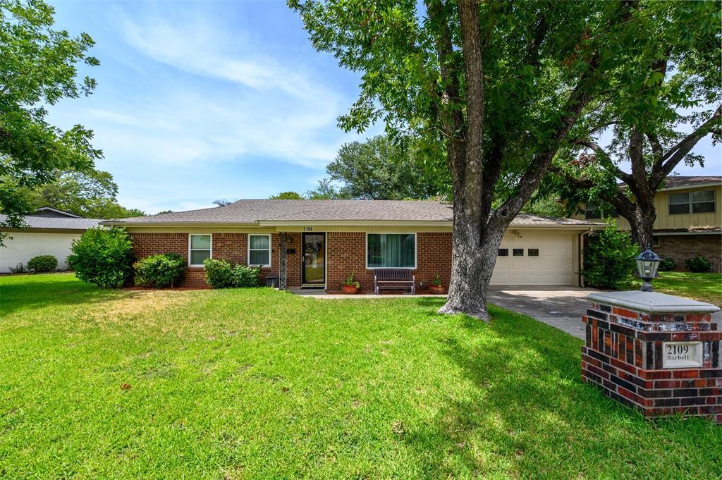 Foto principal - 2109 Barbell Ln