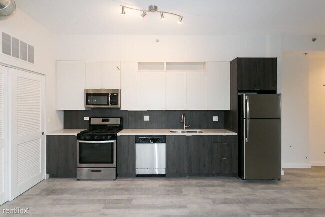 Foto del edificio - 2150 W Lawrence Ave