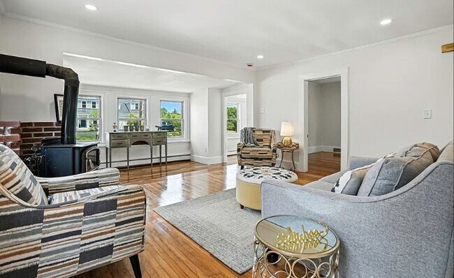 Foto del edificio - newly renovated 4 bdr farm house