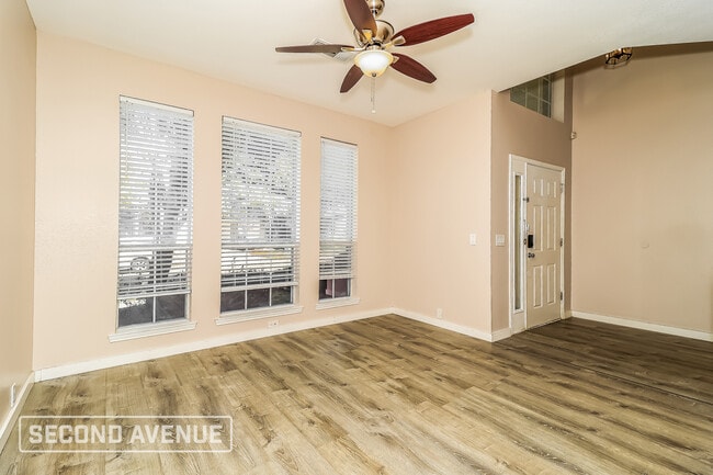 Building Photo - 1024 Ponderosa Ridge