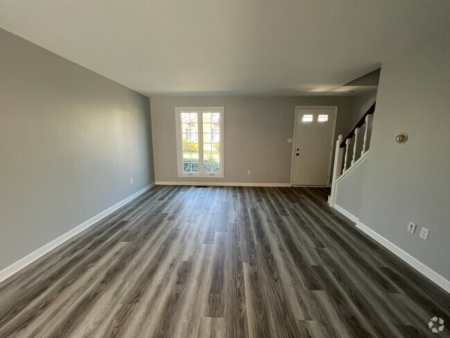 2 BR, 1.5BA TH - Bowdoin Square Apartments