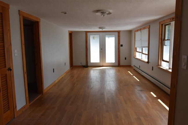 Building Photo - 130 Merrimack St
