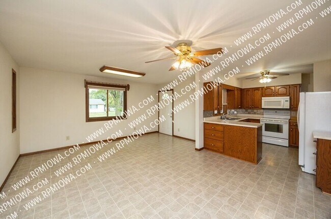 Foto del edificio - 605 4th Ave