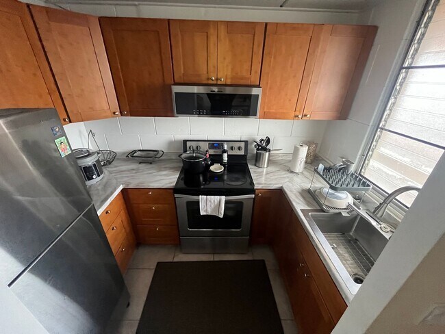 Foto del edificio - 834 Lehua Ave