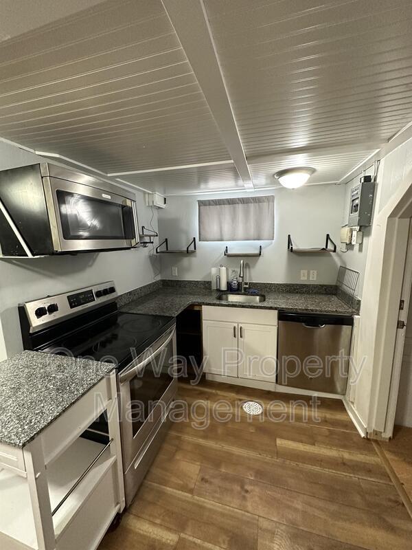Foto principal - 1510 14th Ave