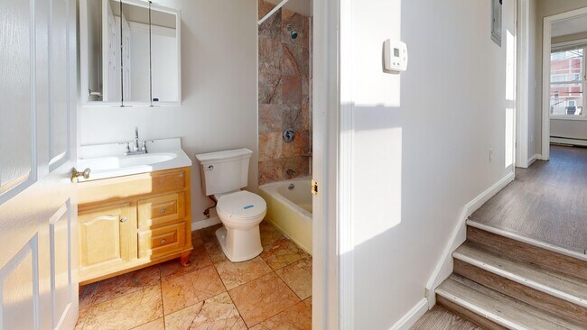 Foto del edificio - 329 Paris St