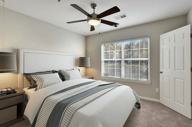 Foto del edificio - Priest Lake Apartment Homes