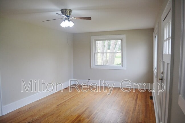 Foto del edificio - 105 W Lofton St
