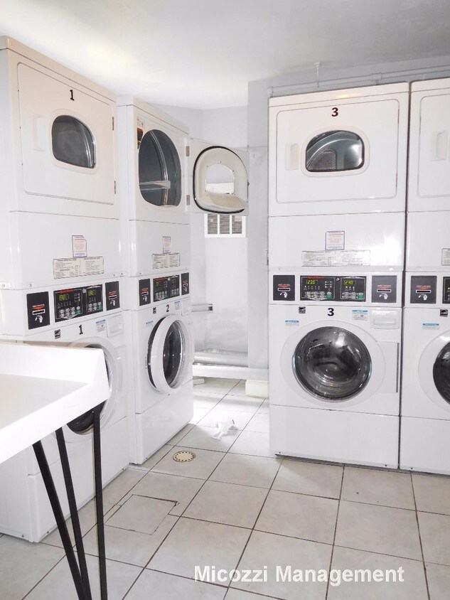 Foto del edificio - 10 Lorraine Terrace