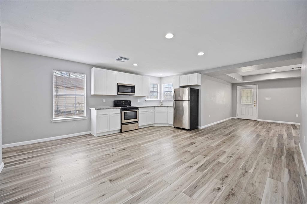 Primary Photo - 1728 Connorvale Rd