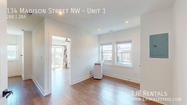 Foto del edificio - 134 Madison St NW
