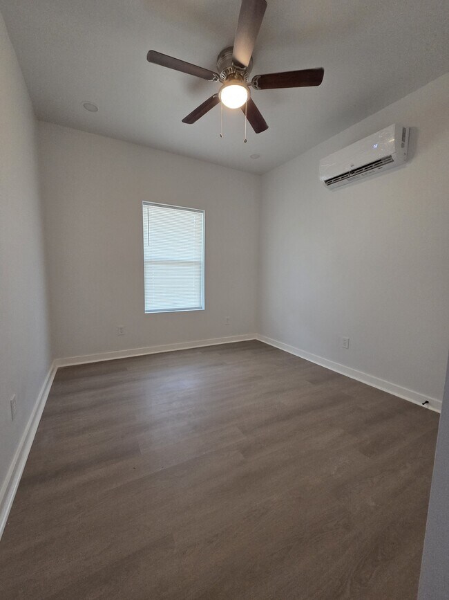 Foto del edificio - 3530 Highview Ct