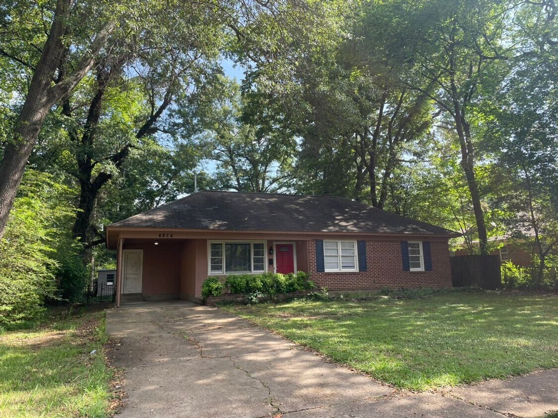 Spacious 4-Bedroom Home Just Minutes from the University of Memphis! - Spacious 4-Bedroom Home Just Minutes from the University of Memphis!