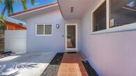Foto principal - 3264 SW 7th St