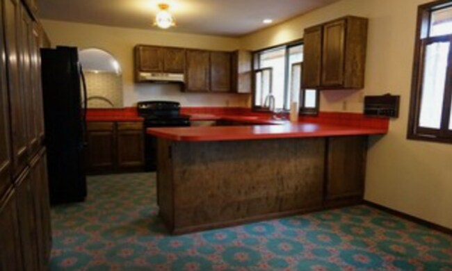 Building Photo - Pet Friendly, Large Yard, Latah Valley Hom...