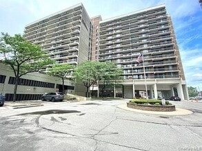 Building Photo - 150-38 Union Tpke