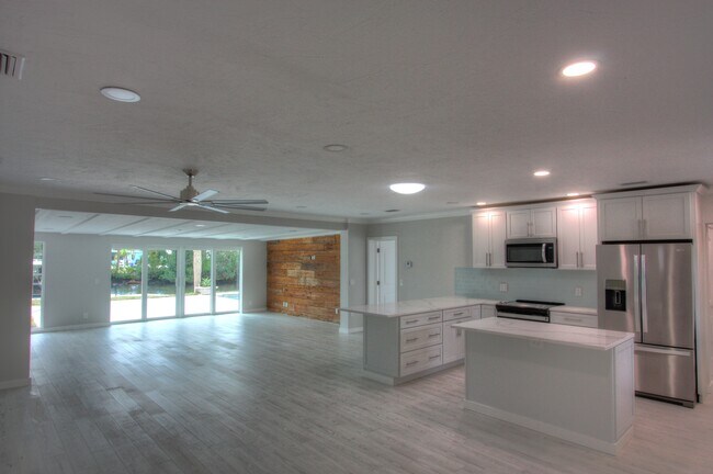 Foto del edificio - 306 Island Cir