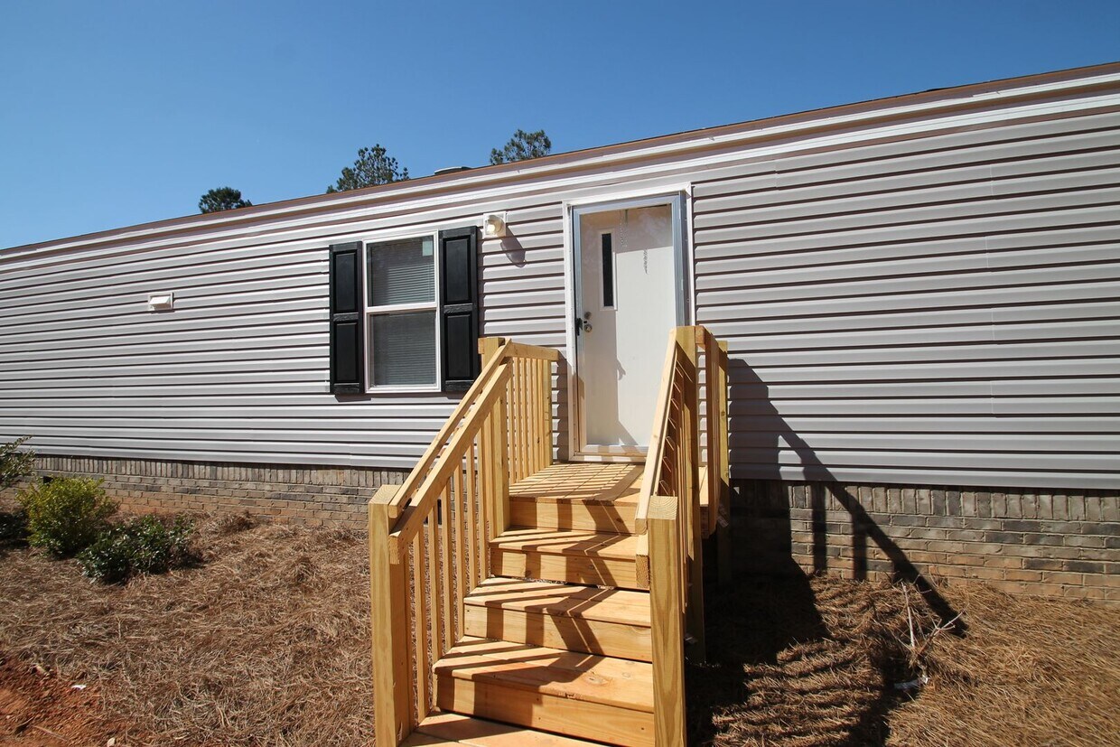 Foto principal - Exclusively Offered by Muse Realty Rentals...