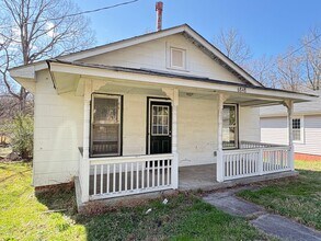 Building Photo - 6848 State Hwy 49