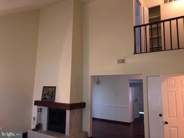 Building Photo - 121 Granite Hill Ct