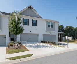 Building Photo - 1526 Fern Ridge Ln