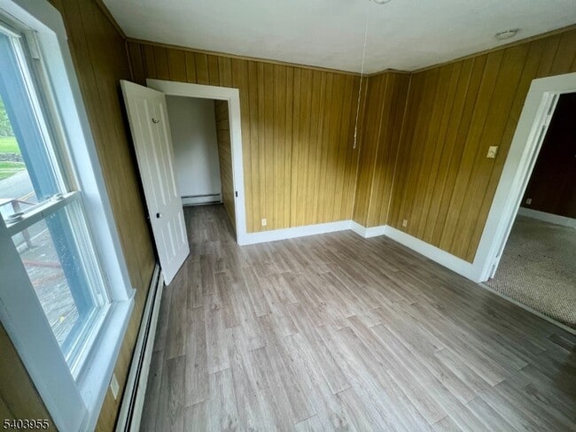 Foto del edificio - 19 Old Hackettstown Rd