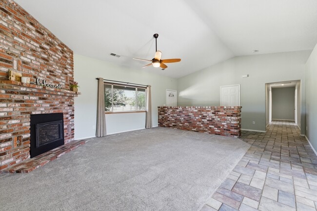 Building Photo - 23440 Mashie Ct