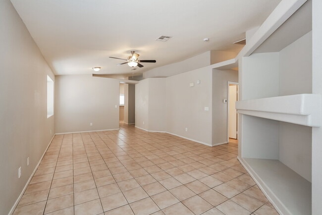 Building Photo - 2103 Point Morada Ave