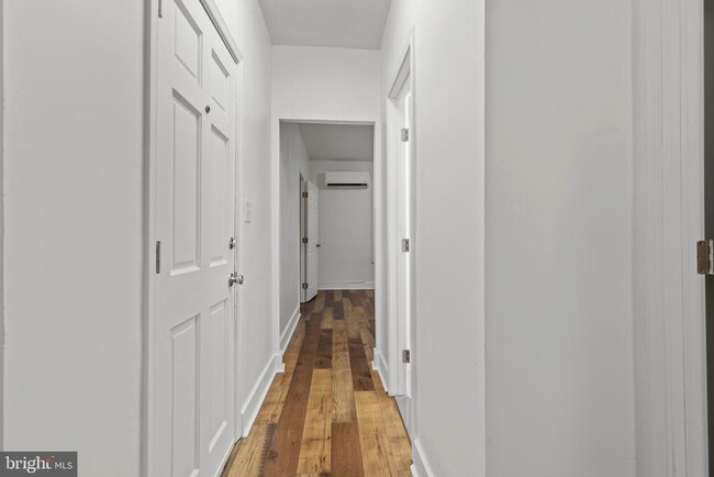 Foto del edificio - 1512 Isherwood St NE